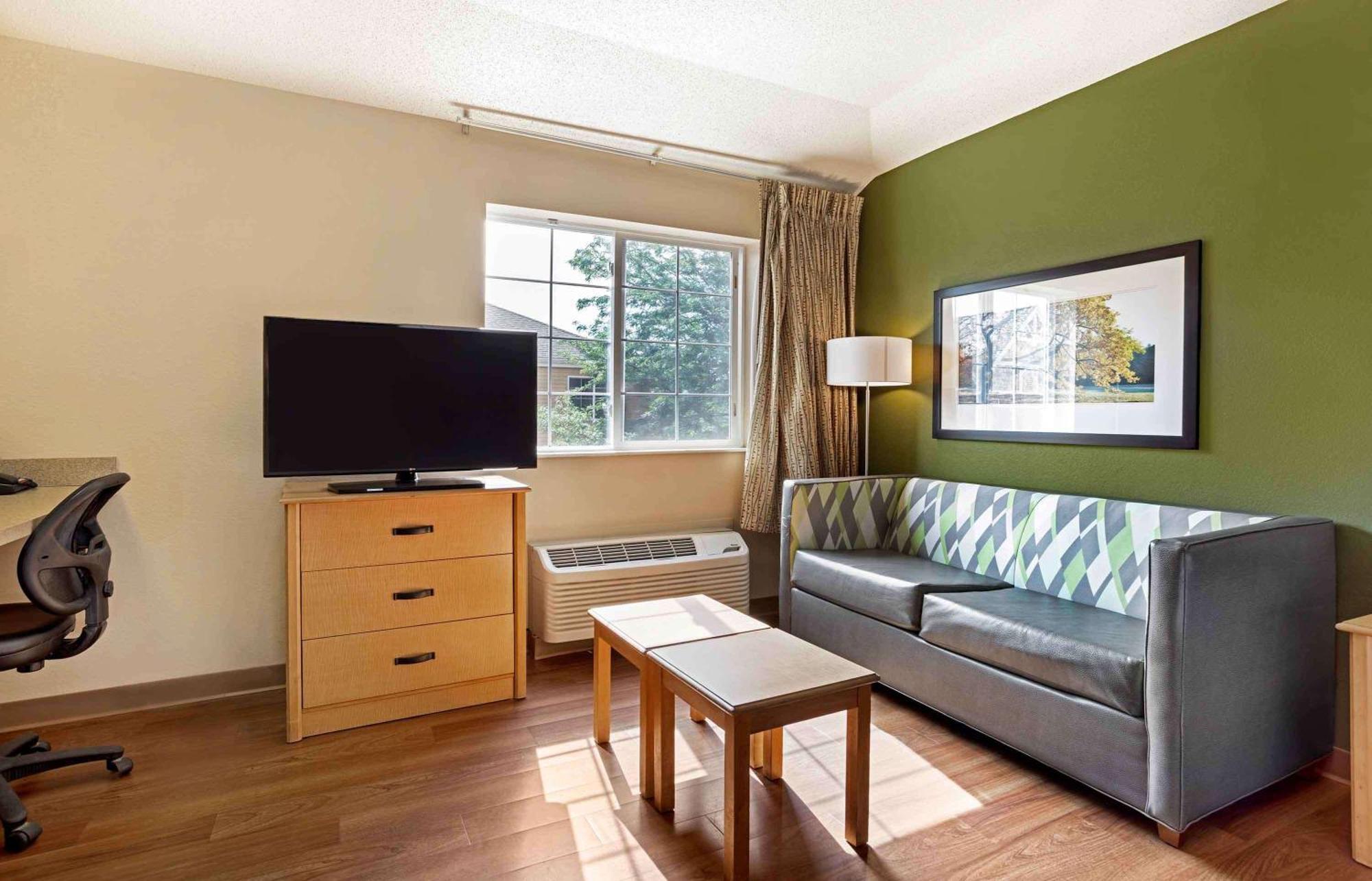Extended Stay America Select Suites - Providence - Airport Warwick Zewnętrze zdjęcie